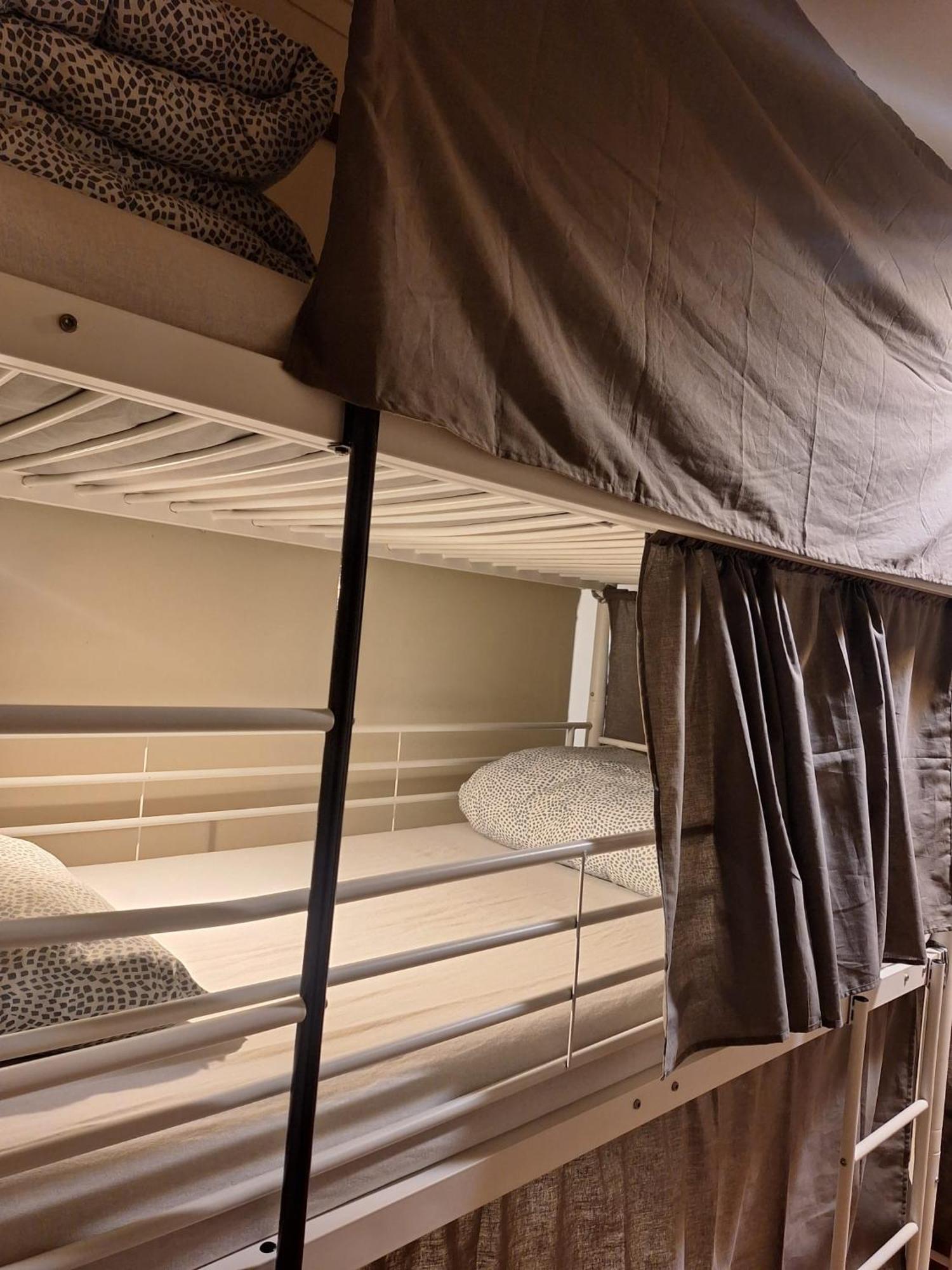 Easy Host Porto Hostel Bagian luar foto
