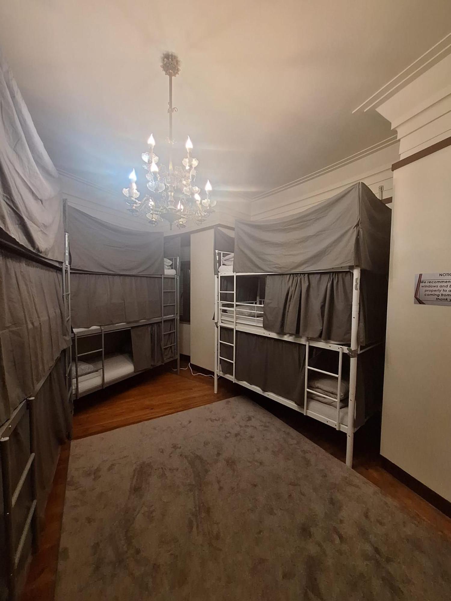 Easy Host Porto Hostel Bagian luar foto